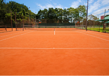 Tennis centres & courts