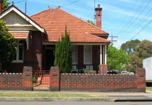 Solid masonry fencing