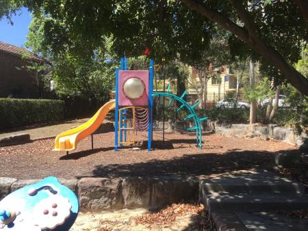 W A McInnes Reserve Playground