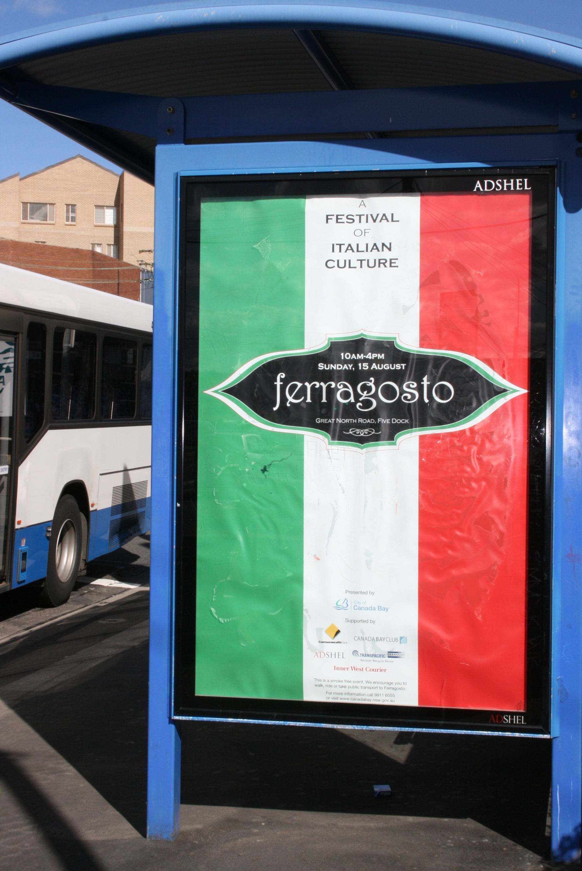 Bus shelter ferra ad