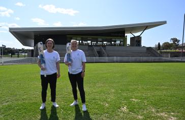Rachael Haynes and Alyssa Healy at Drummoyne Oval