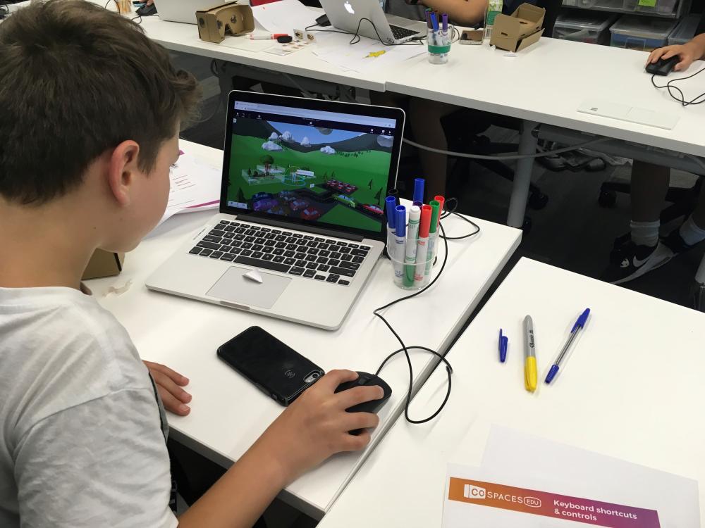 School Holiday Fun: Creating Worlds in Virtual Reality