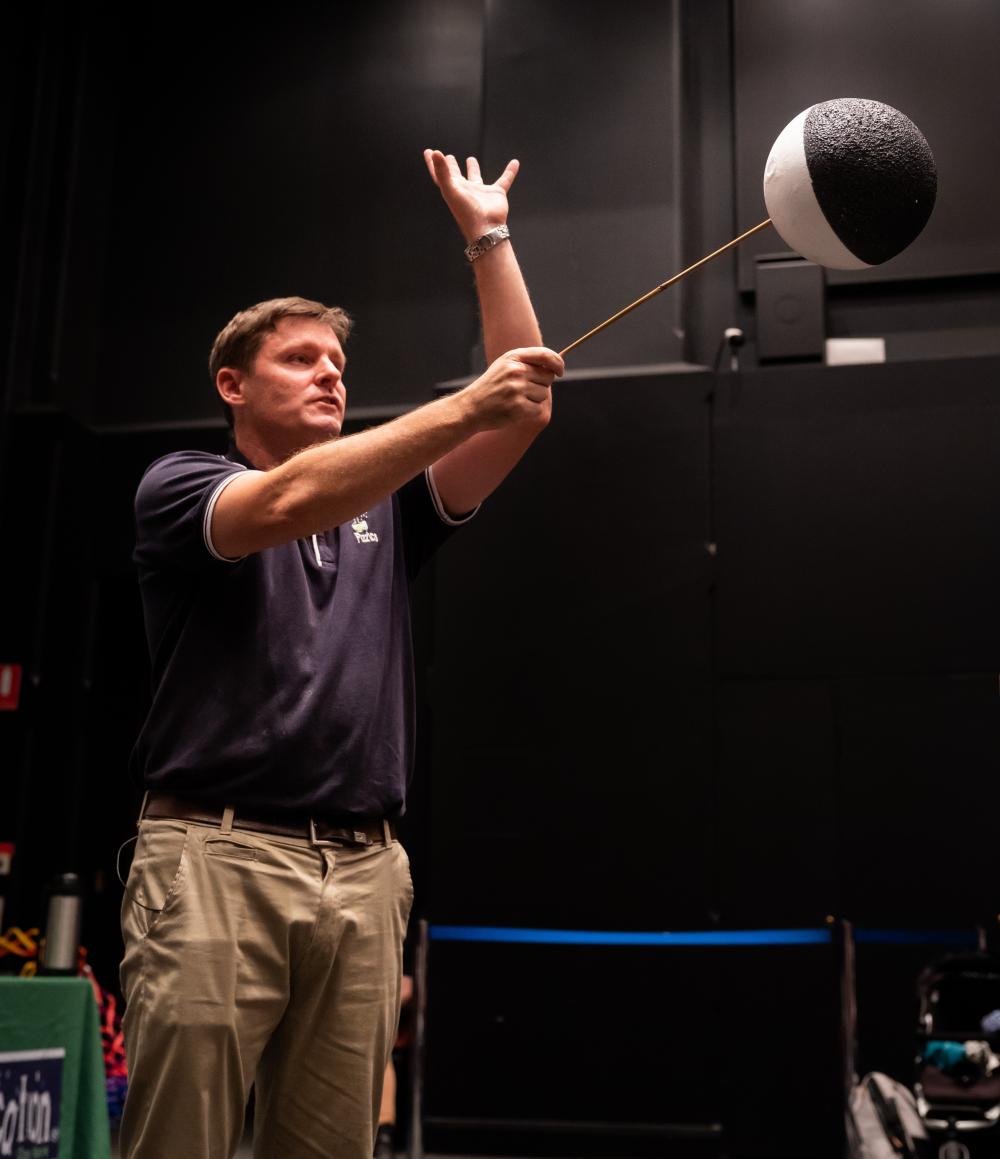 School Holiday Fun: Destination Moon & Beyond science show