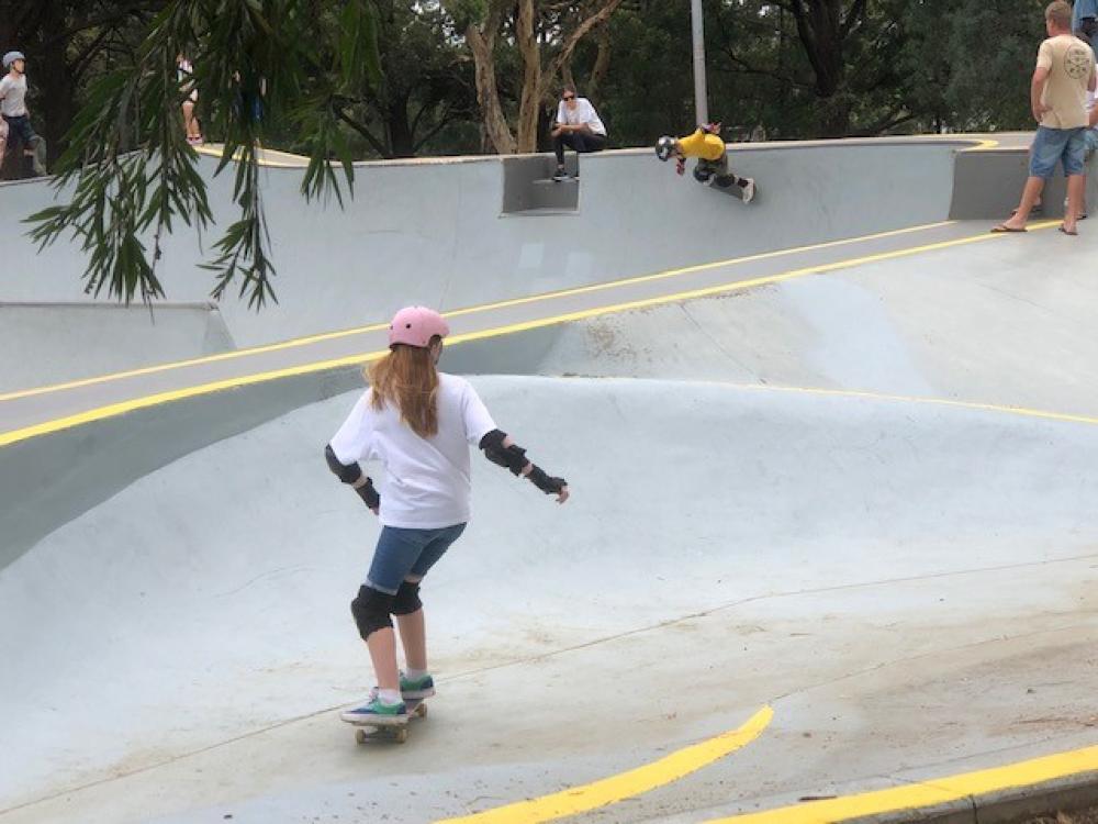 Free skateboarding lessons for girls