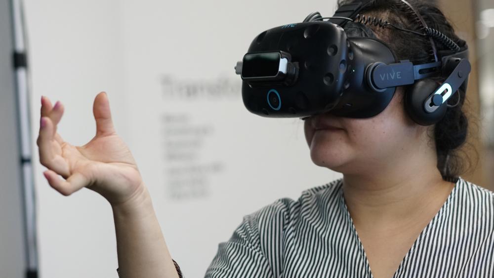 Creating Worlds in Virtual Reality