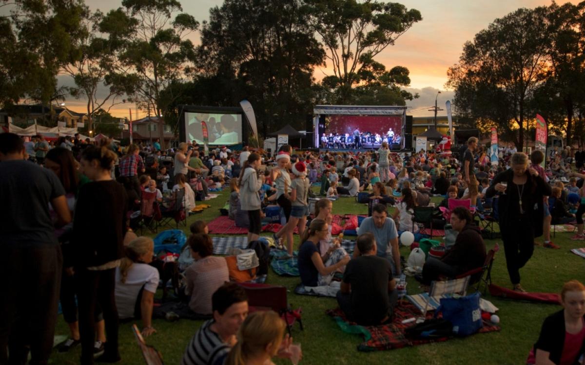 Carols at Halliday Park